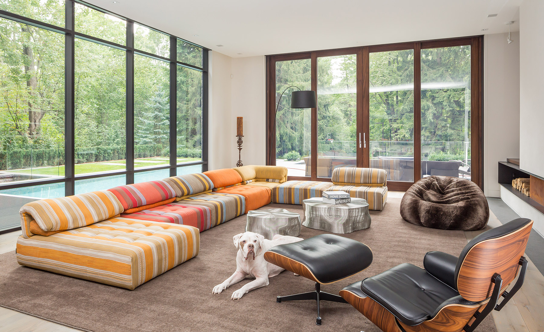 living room with glass ceiling